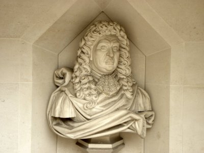 Buste van Pepys in de Guildhall